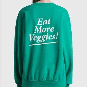 Sporty & Rich Eat More Veggies! Crewneck Sweatshirt